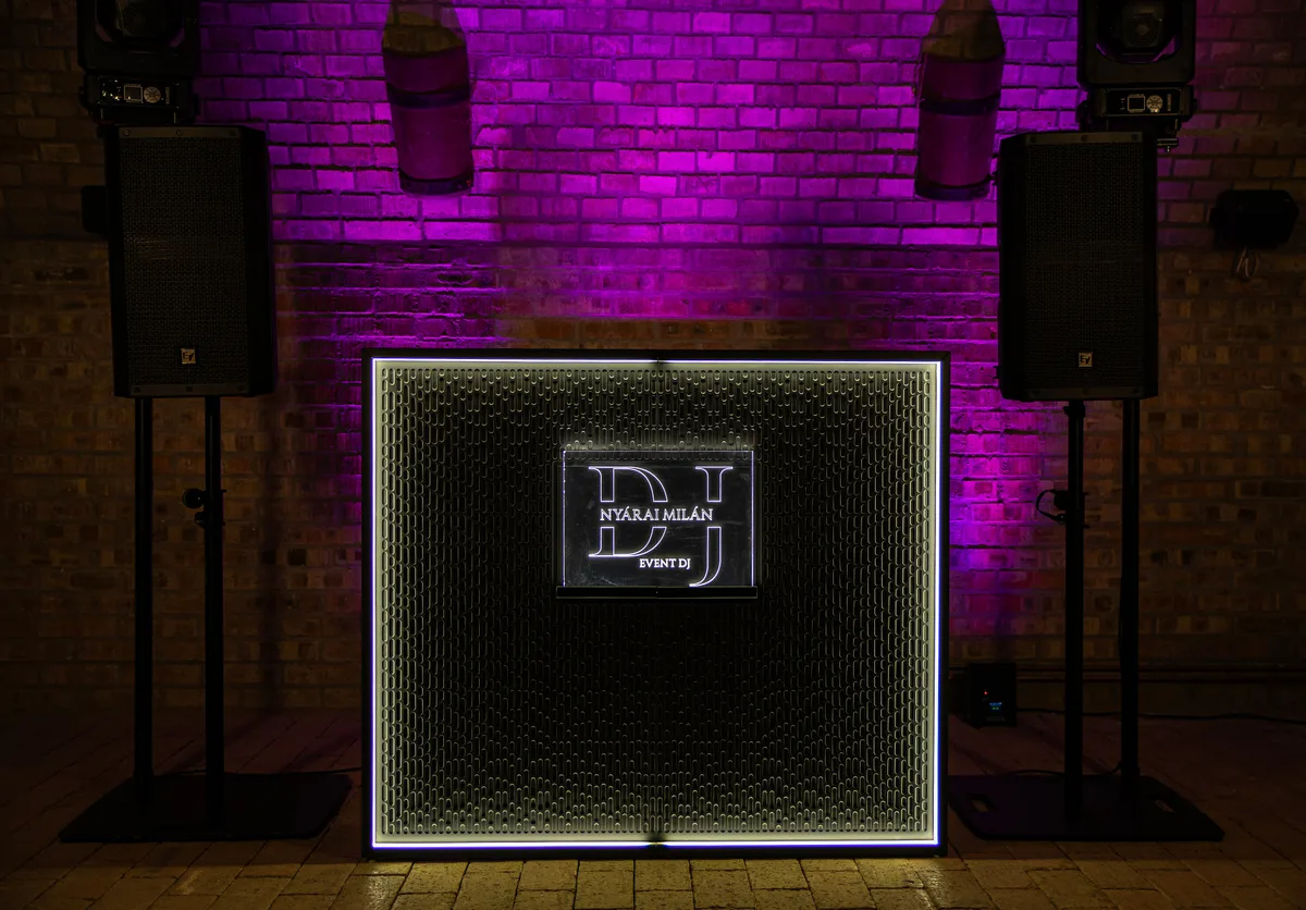 Full view of dark Stereo with illuminated frame and customer logo.